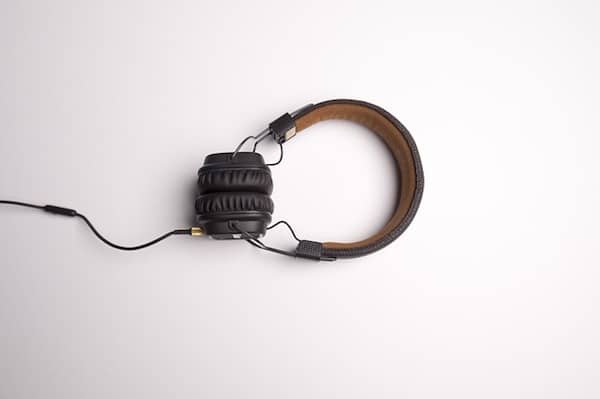 headphones Listen to The Thriving Artist Podcast
