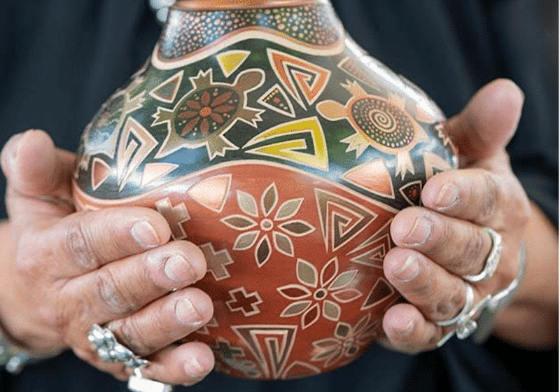 SWAIA Launches Global Native American Art Marketplace With Help From the Clark Hulings Fund & Artspan